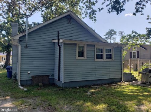 73 Peony St, Browns Mills NJ  exterior