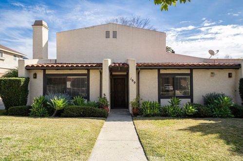 199 Montecito Ave, Sierra Madre, CA 91024-1923