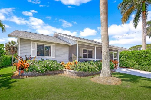 679 6th Ave, Marco Island, FL 34145-2838