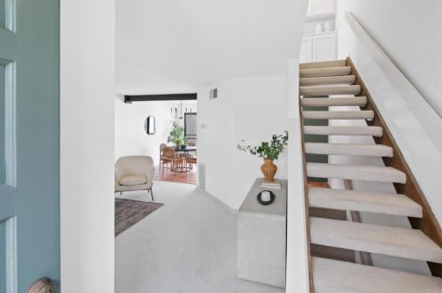 3893 California St, San Diego, CA 92110-2152
