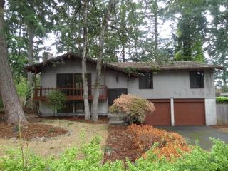 7403 Onyx Dr, Lakewood, WA 98498-6436