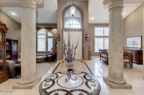 15257 18th St, Phoenix AZ 85022-5038 exterior