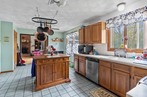 34 Tartaglia St, Providence RI  02919-5930 exterior