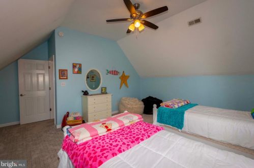 193 White Oak Dr, Mineral VA  23117-4705 exterior