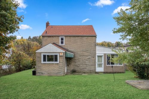 715 Hamil Rd, Verona PA  15147-2924 exterior