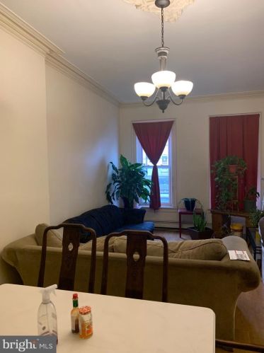 224 Hamilton Ave, Trenton NJ 08609-2711 exterior