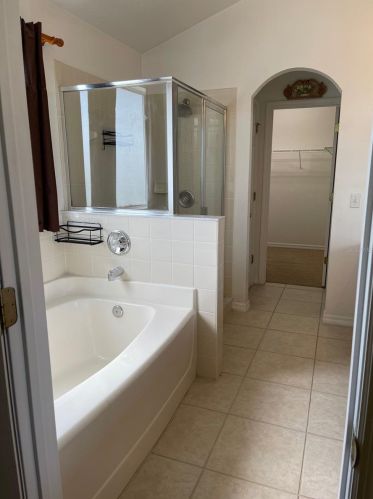 601 Windsor Estates Dr, Davenport FL  33837-9616 exterior