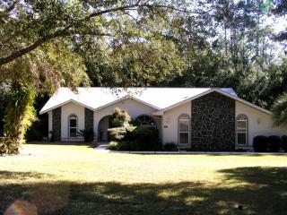 115 Legion Ter, Hernando, FL 34442-3207