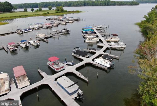 173 Windwood Coves Blvd, Mineral VA  23117-4852 exterior