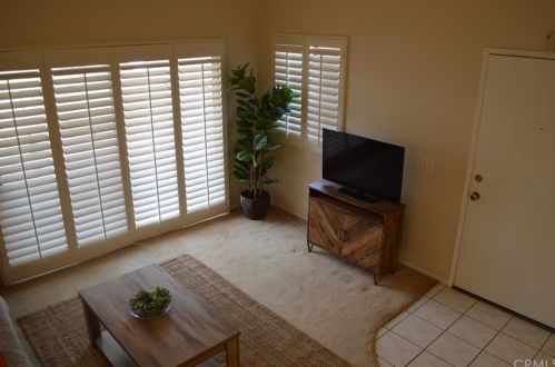 2307 Greenwood Pl, Ontario, CA 91761-5659