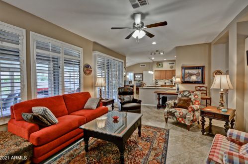 14943 Buttonwood Dr, Sun City AZ 85375-5749 exterior