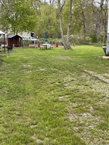 52 Linnell St, Moosup CT 06354-1214 exterior