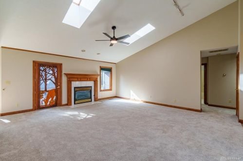 240 Fivepines Ct, Englewood OH  45315-9636 exterior