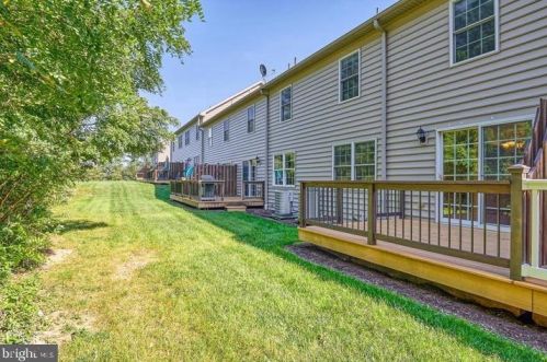 5105 Mendenhall Dr, Navy Sup Dpt PA  17050-8356 exterior