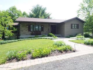 1660 Laural St, Stroudsburg, PA 18360-2739