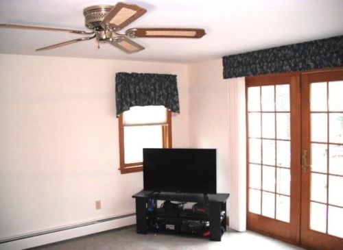 56 Broadway, Stoughton MA 02072-3006 exterior