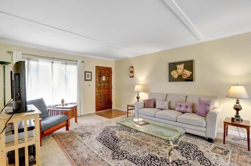 814 Forest Glade Cir, Grass Valley, CA 95945-5405