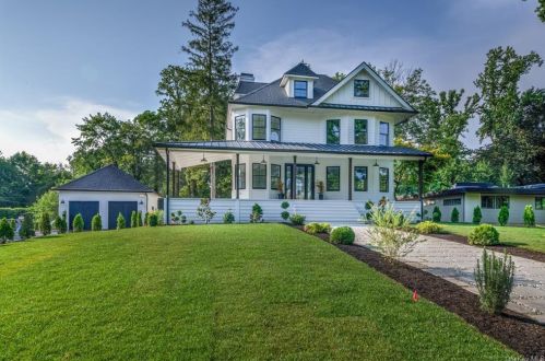 34 Pryer Ter, New Rochelle, NY 10804-4419