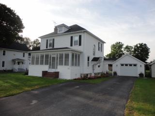1735 Dixon Ave, Hall, NY 14463-9002