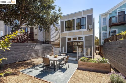 1724 8th St, Oakland, CA 94607-1163