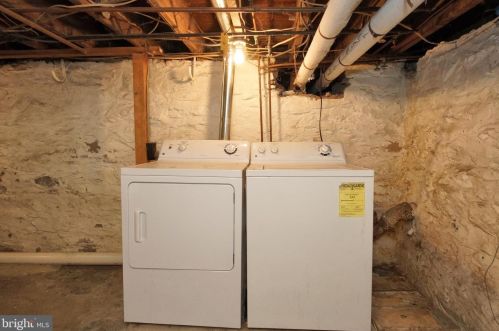 74 Leigh Ave, Princeton NJ 08542-3149 exterior