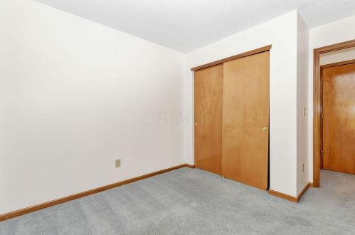 7991 Windsome Ct, Blacklick OH  43004-8104 exterior