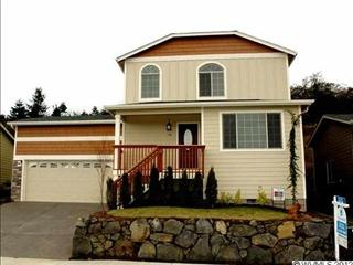 128 Rolling Hills Ave, Salem, OR 97306-2898