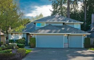 2708 232 Pl, Redmond WA  98075-9439 exterior