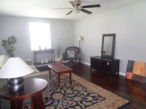 47 Arrow Ave, Warwick RI  02886-5101 exterior