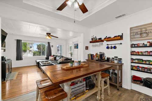 812 Central Ave, Flagler Beach FL  32136-3337 exterior