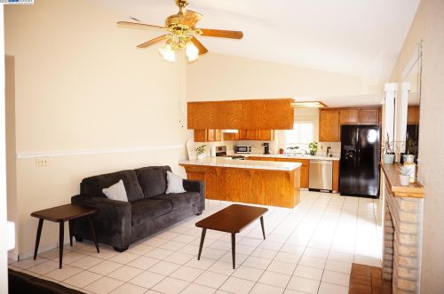 2116 Mather Dr, Modesto CA  95350-0312 exterior