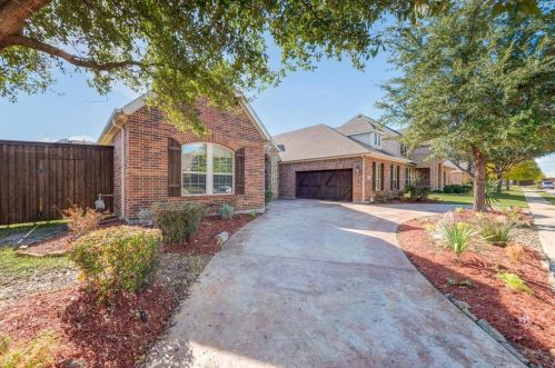 1011 High Hawk Trl, Euless, TX 76039-5837
