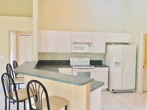 557 Lucero Dr, Fort Pierce FL  34983-8741 exterior