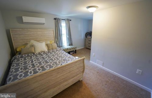 411 6th St, Laurel DE  19956-1363 exterior