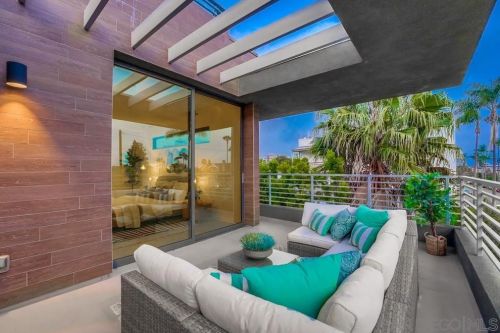 311 Upas St, San Diego CA 92103-5131 exterior