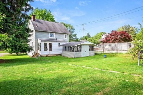 703 Center St, Harwick, PA 15049-8907