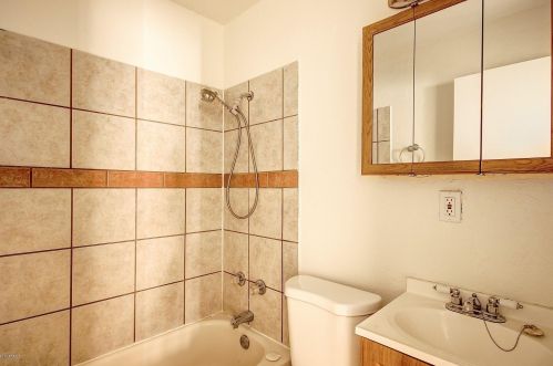 5711 35th Ave, Phoenix AZ 85053-1623 exterior