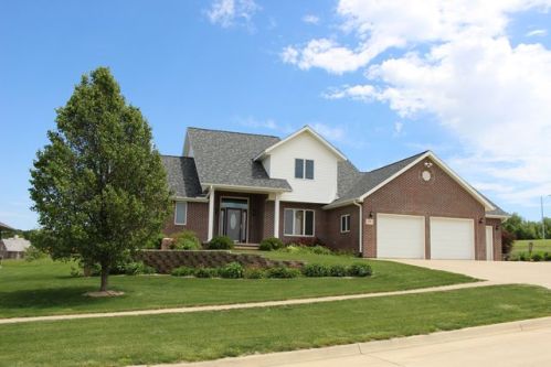 313 Brookside Dr, Kingsley, IA 51028-5041