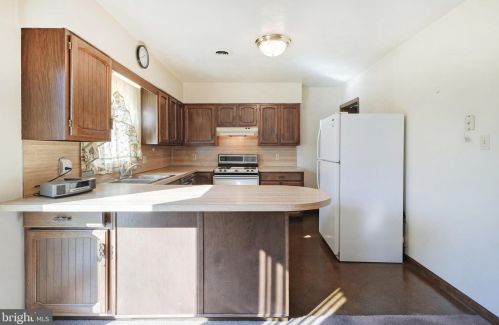 623 Fulton St, Hanover PA 17331-2723 exterior