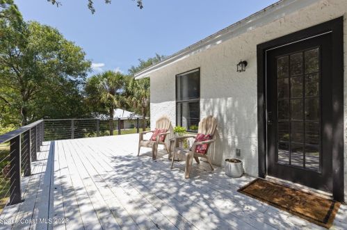 1325 Friday Rd, Cocoa FL  32926-3440 exterior