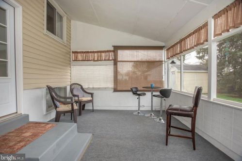 2511 Dean Dr, Wilmington DE  19808-3313 exterior