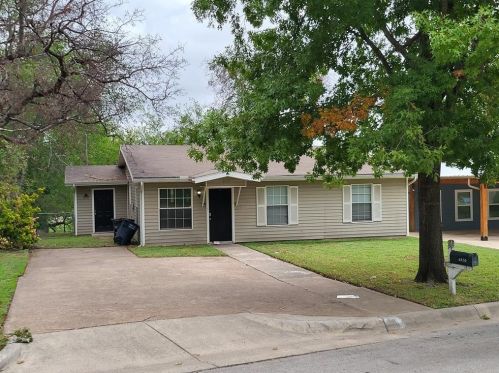 4820 Urbanview St, Fort Worth, TX 76114-1742