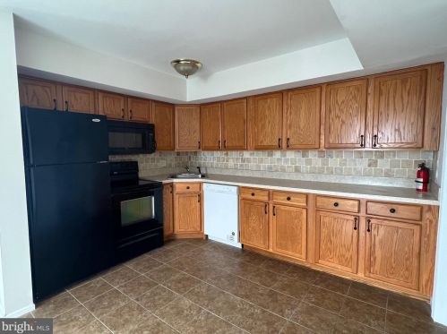 404 Shelby Ct, Erial, NJ 08081-2409
