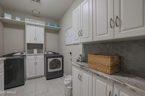 4753 Fallen Leaf Ln, Glendale AZ  85310-3006 exterior