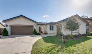 2942 Fairmont Ave, Clovis, CA 93611-5078