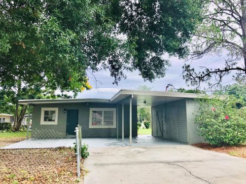1645 Avenue C, Winter Haven FL  33881-4432 exterior