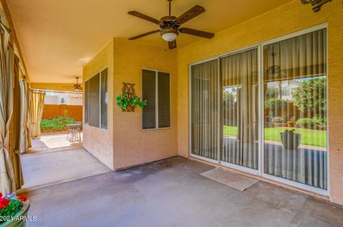 15601 11 Ave, Phoenix AZ 85021-4407 exterior