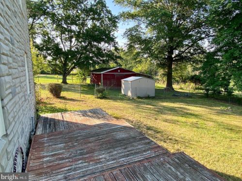 144 Moyer Rd, Pottstown PA  19464-1532 exterior