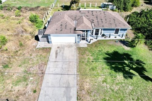3726 9th St, Lehigh Acres, FL 33971-5107