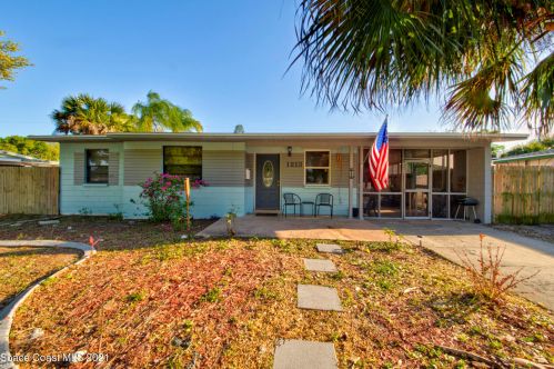 1213 Vassar Ln, Cocoa, FL 32922-6462